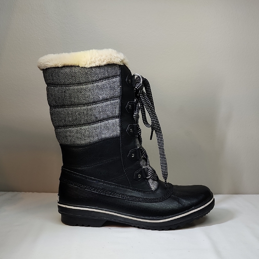 JBU Black and Gray Winter Boots
